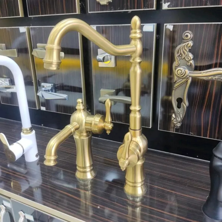 ست شیرالات رستاک مدل کیوتن رنگ طلامات
