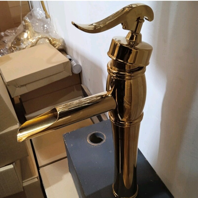 ست شیرالات رستاک رنگ طلا